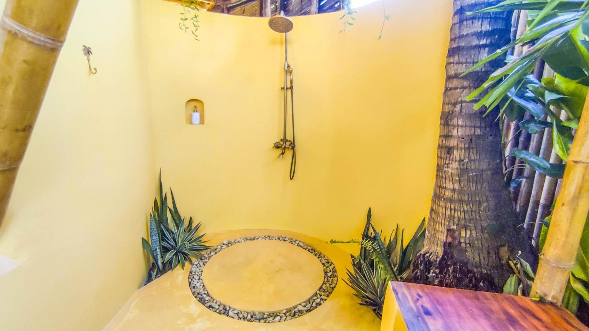 The Bamboo Houses - Tropical Garden & Empty Beach General Luna  Exterior foto